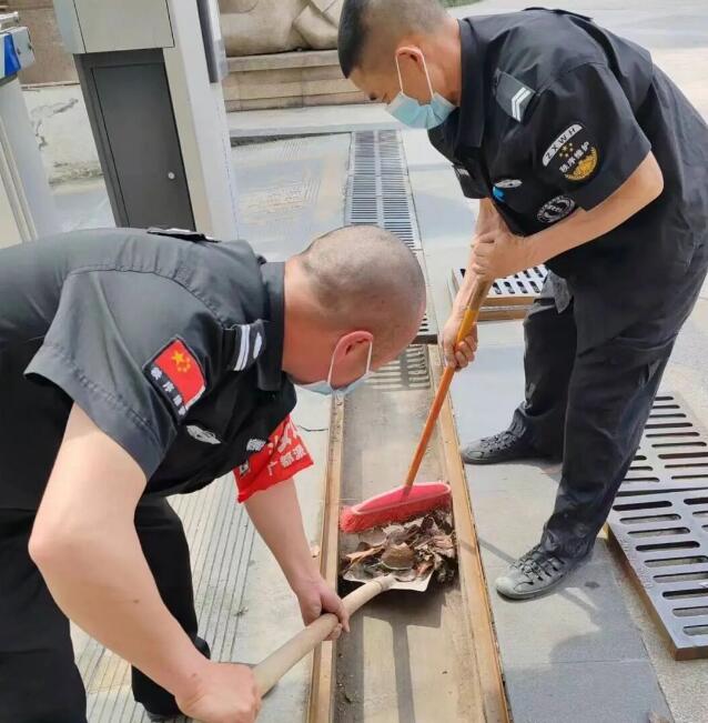 新金悦物业防汛安全宣传